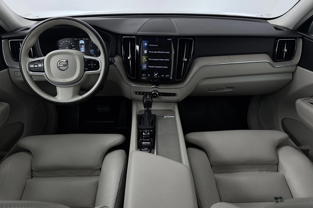Volvo XC60 – foto 9