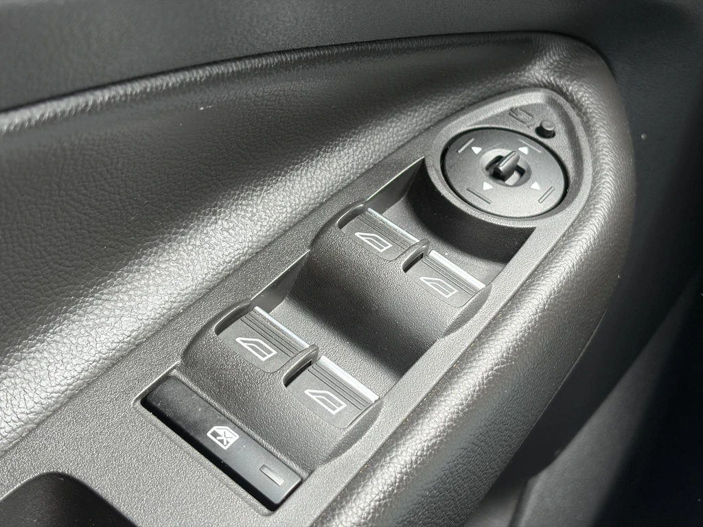 Ford Kuga – foto 30