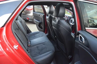Kia ProCeed – thumbnail 15