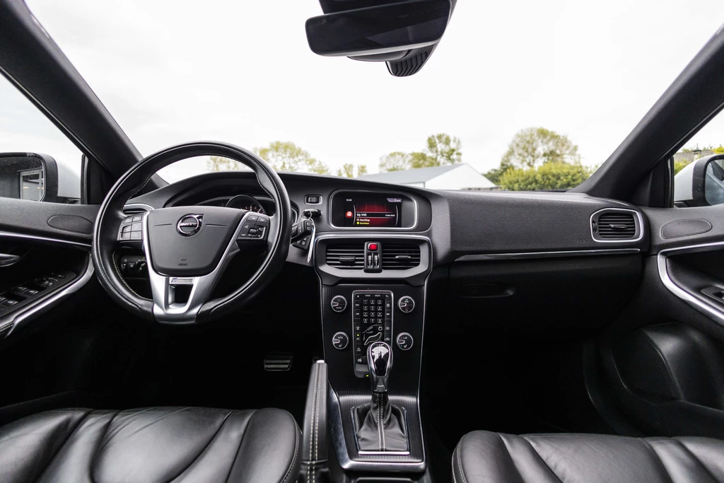 Volvo V40 – foto 34