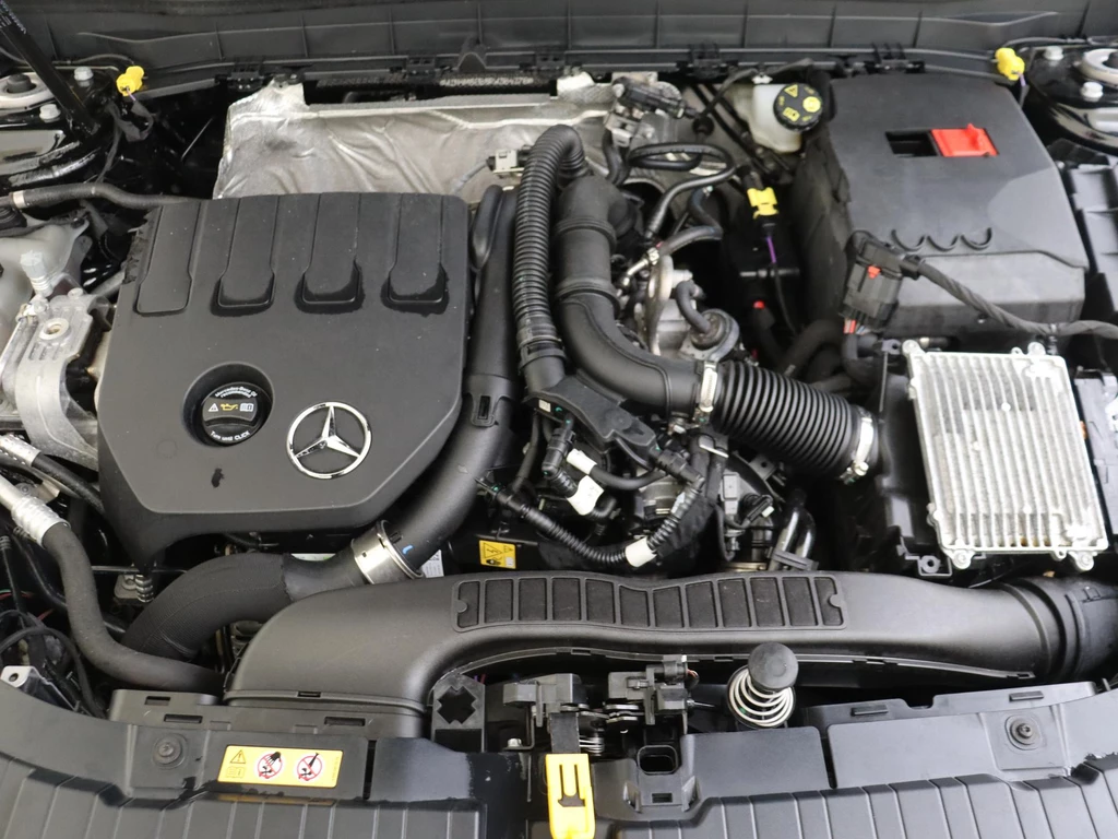 Mercedes-Benz GLB – foto 9
