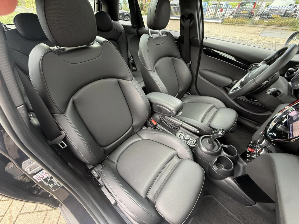 MINI 5-deurs – foto 19