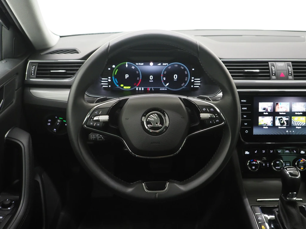 Škoda Superb – foto 36
