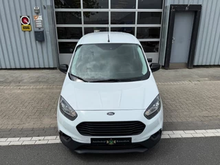 Ford Transit Courier – thumbnail 21