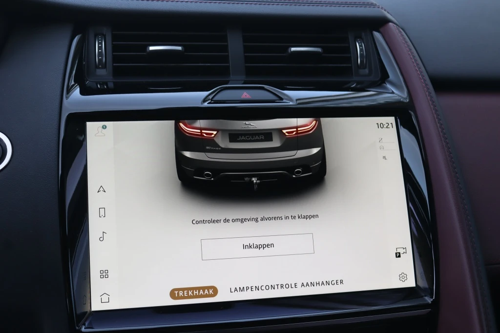 Jaguar E-PACE – foto 29