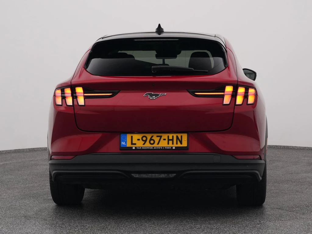 Ford Mustang Mach-E – foto 7