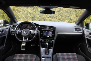Volkswagen Golf – thumbnail 18