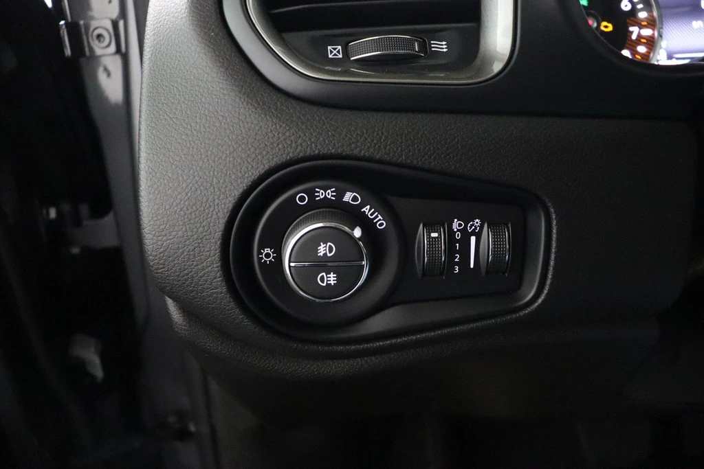 Jeep Renegade – foto 26