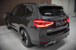 BMW iX3 – thumbnail 6