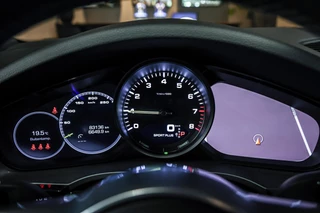 Porsche Cayenne – thumbnail 32
