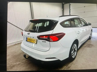 Ford Focus – thumbnail 4