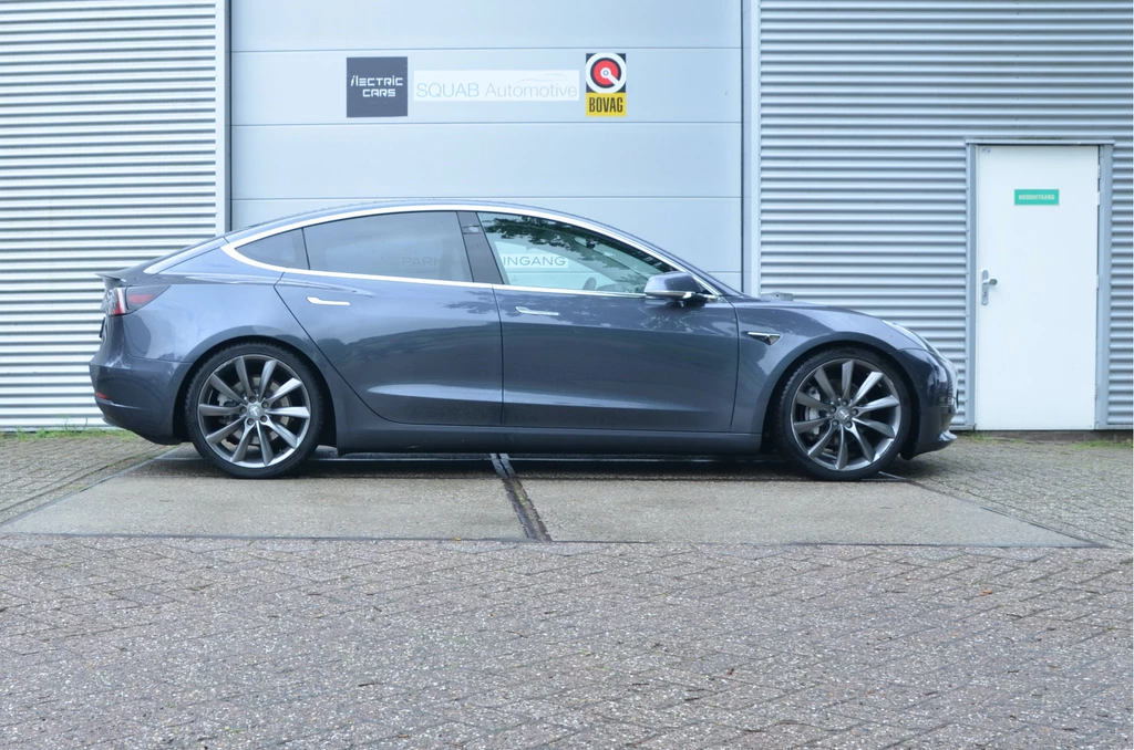 Tesla Model 3 – foto 3