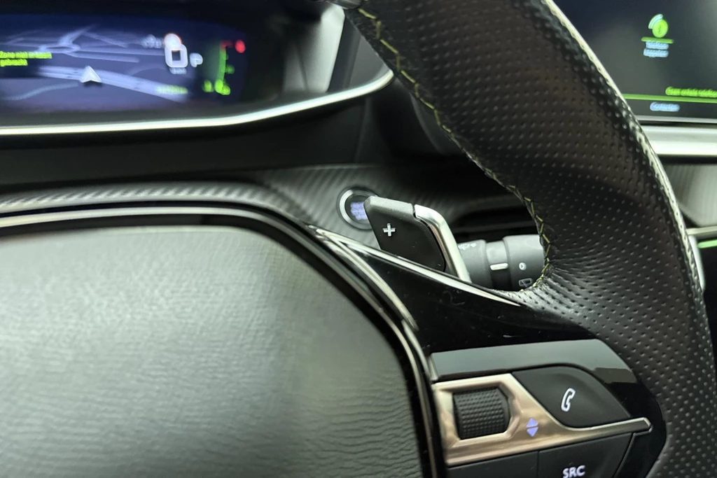 Peugeot 208 – foto 24