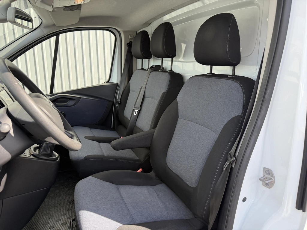 Opel Vivaro – foto 28