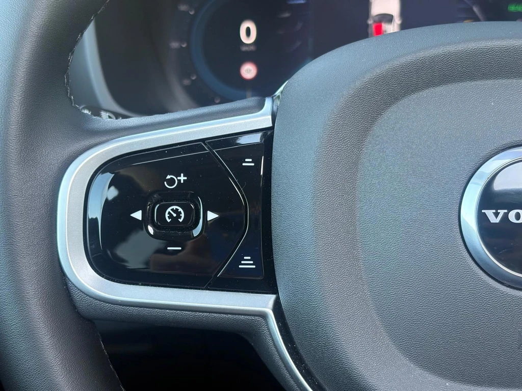 Volvo XC90 – foto 21