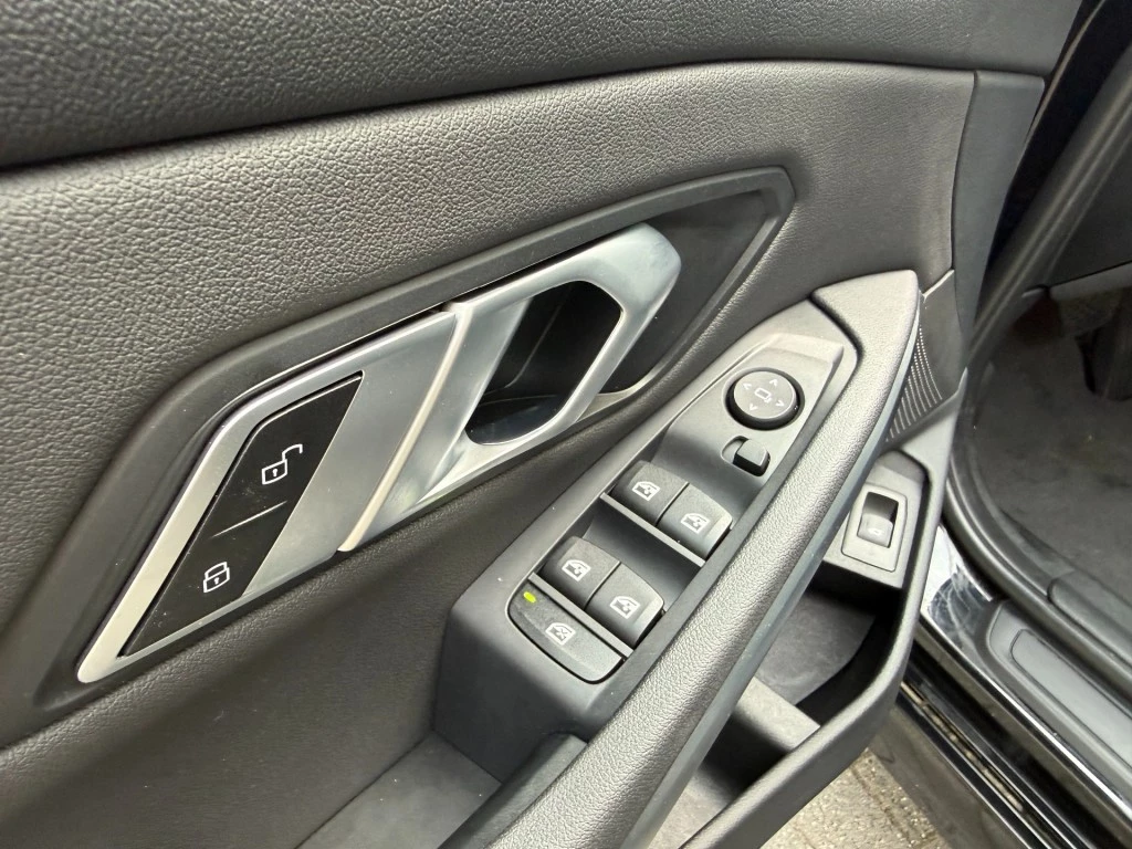 BMW 3 Serie – foto 17