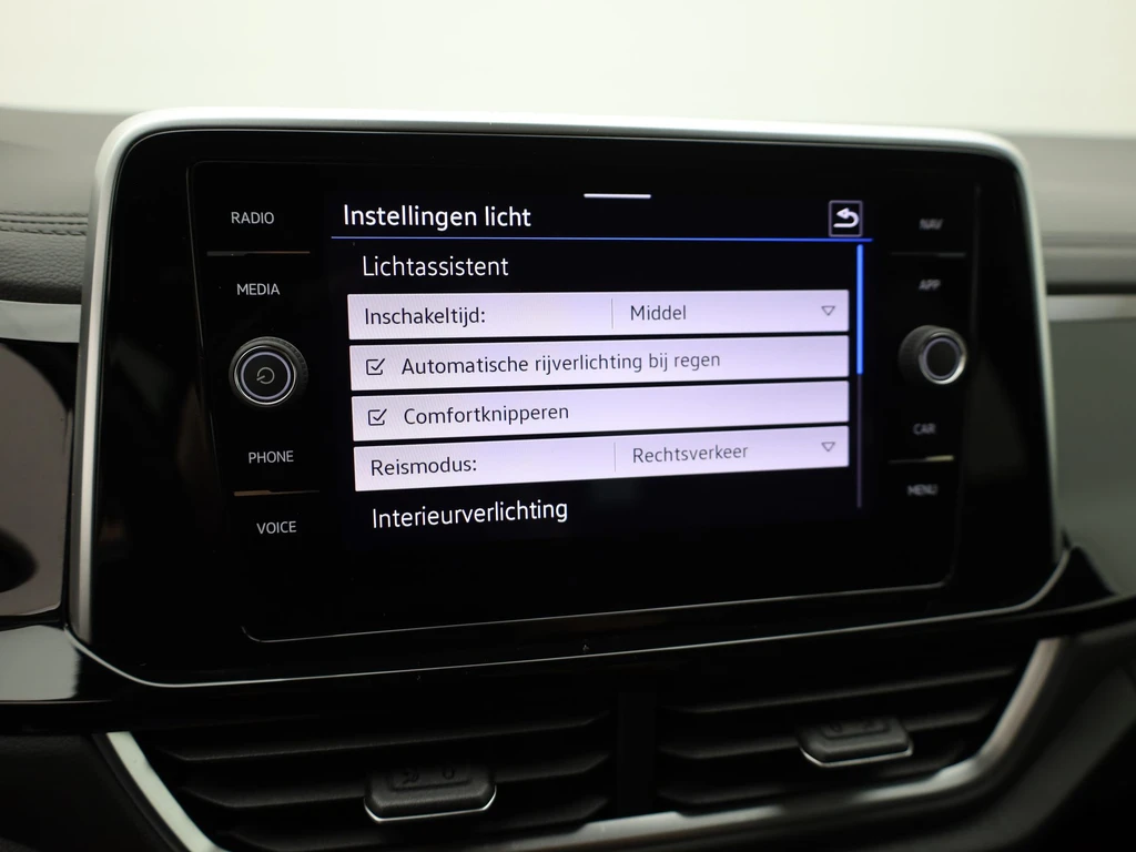 Volkswagen T-Roc – foto 23