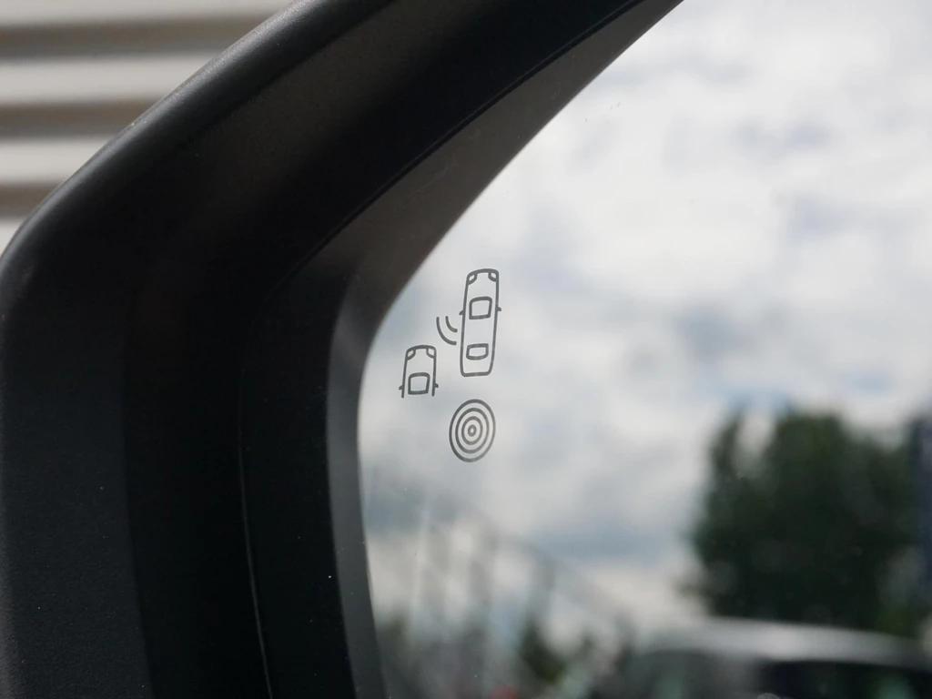 Peugeot e-2008 – foto 9