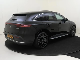 Mercedes-Benz EQC – thumbnail 5