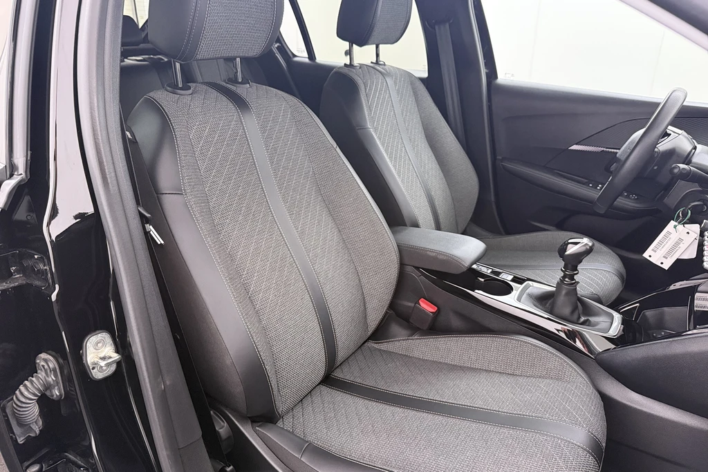 Peugeot 208 – foto 14