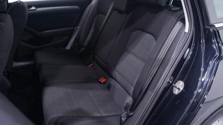 Volkswagen Passat – thumbnail 42