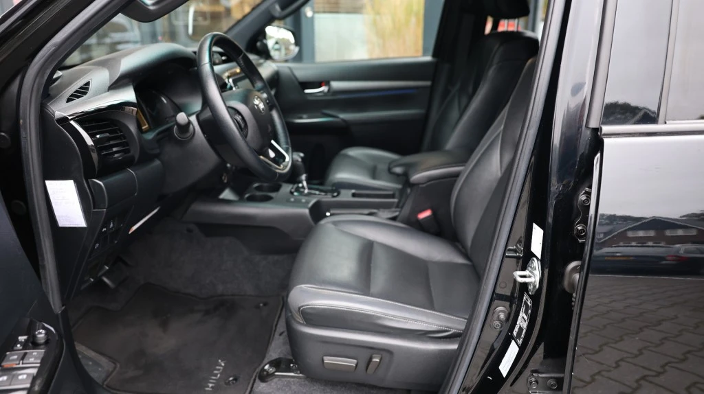 Toyota Hilux – foto 10