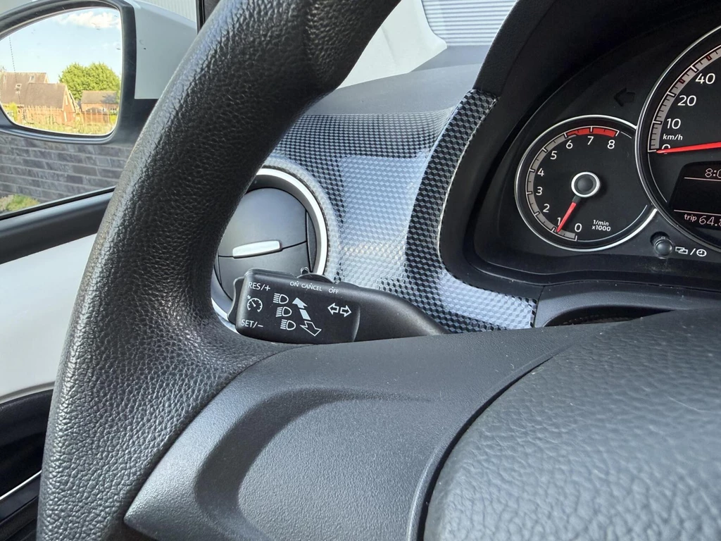 Volkswagen up! – foto 22