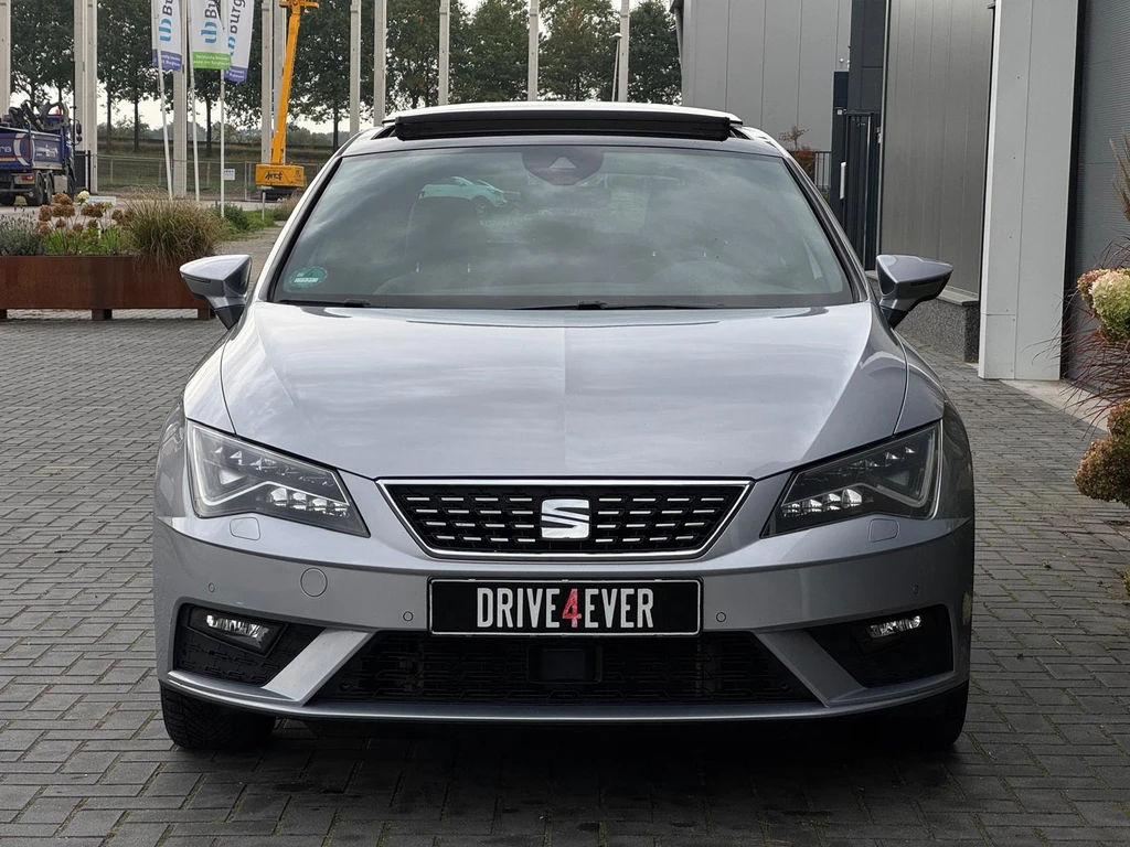 SEAT Leon – foto 16