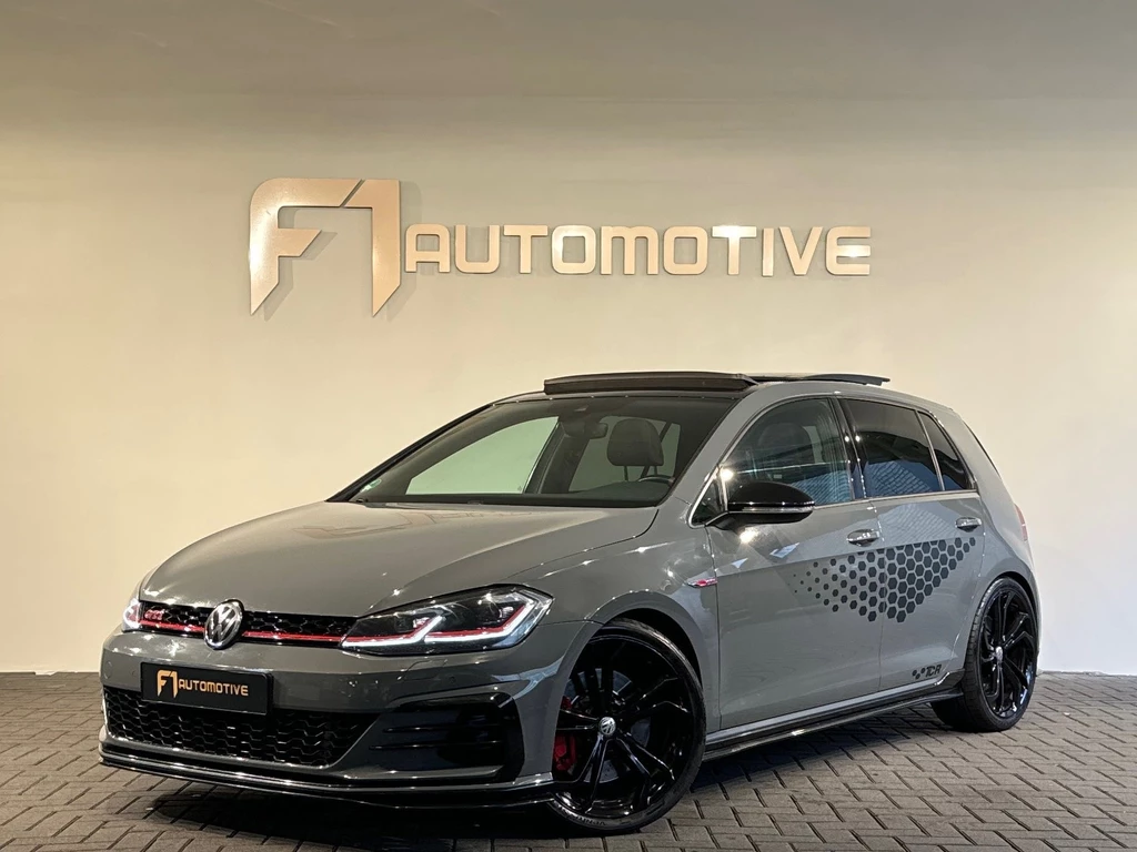 Volkswagen Golf – foto 1