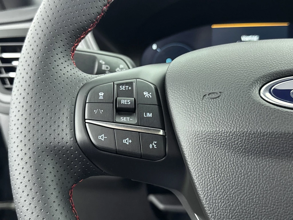 Ford Kuga – foto 17