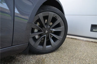 Tesla Model 3 – thumbnail 9