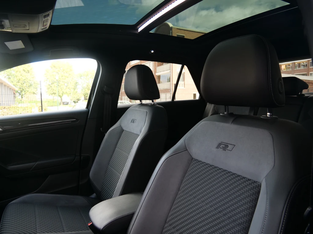 Volkswagen T-Roc – foto 11