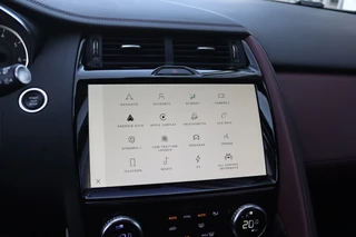 Jaguar E-PACE – thumbnail 26