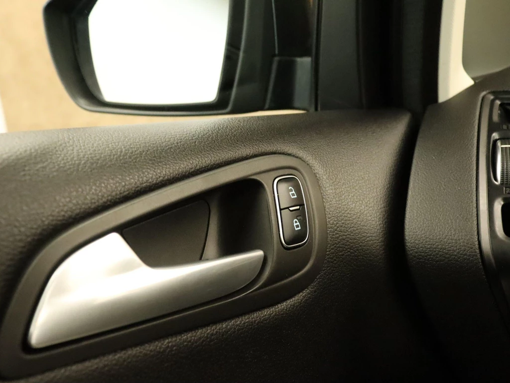 Ford C-MAX – foto 17