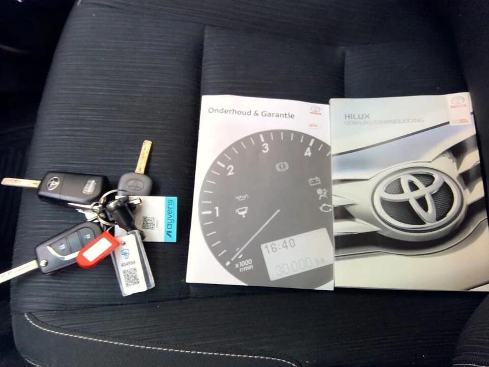 Toyota Hilux – foto 12