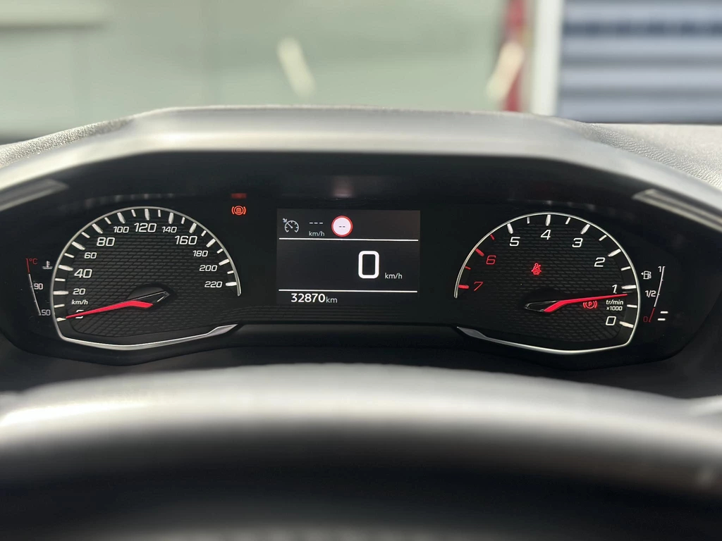 Peugeot 208 – foto 30