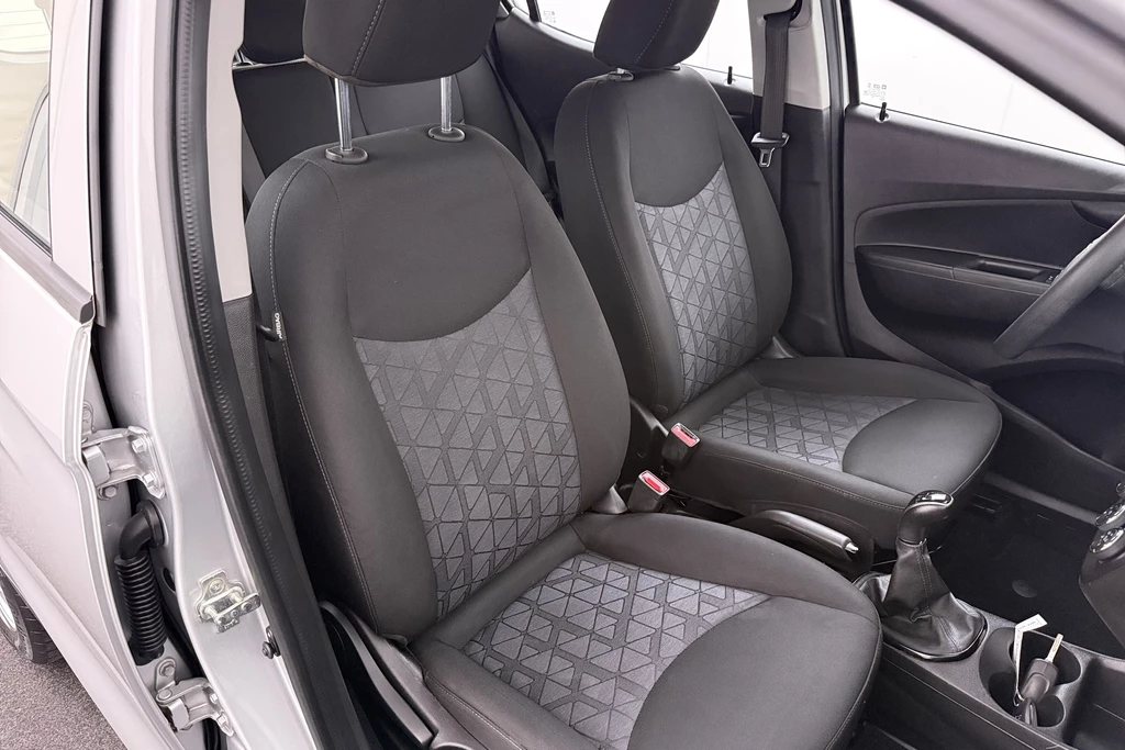 Opel KARL – foto 14