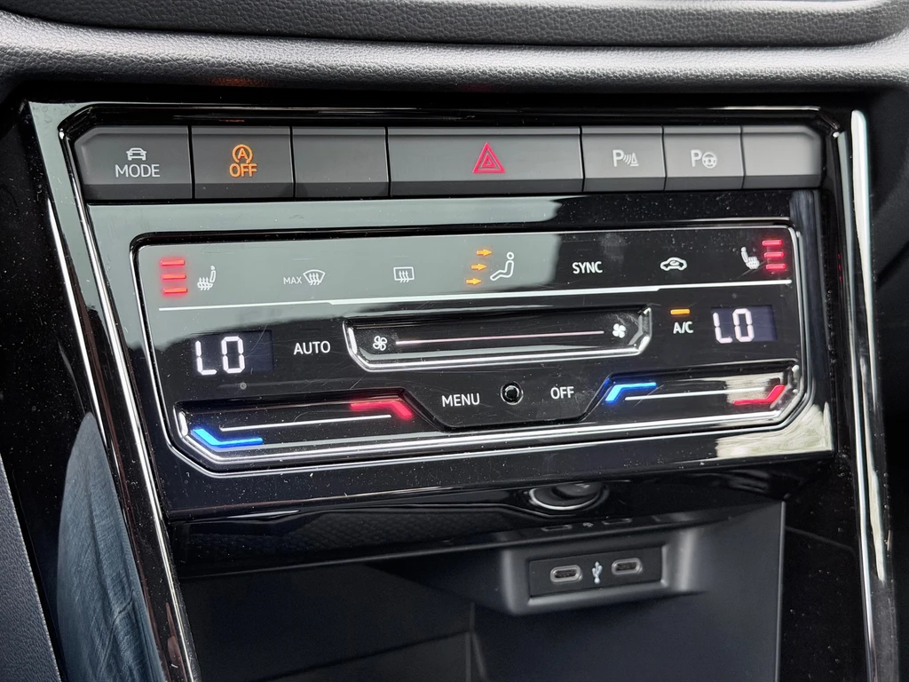 Volkswagen T-Roc – foto 17