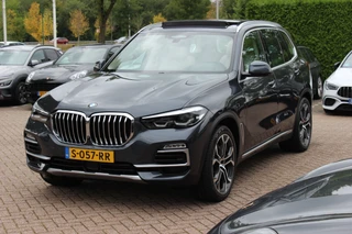 BMW X5 – thumbnail 1
