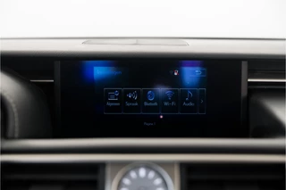 Lexus IS – thumbnail 21