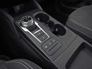 Ford Kuga – thumbnail 15