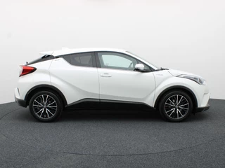 Toyota C-HR – thumbnail 11
