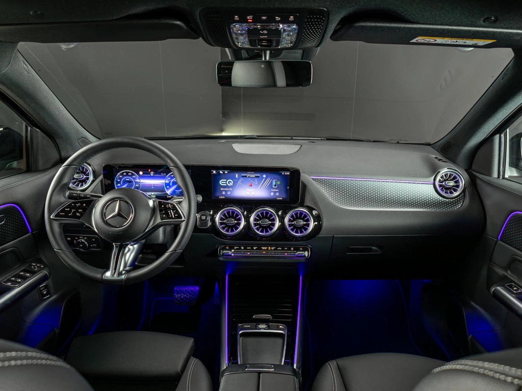 Mercedes-Benz EQA – foto 9