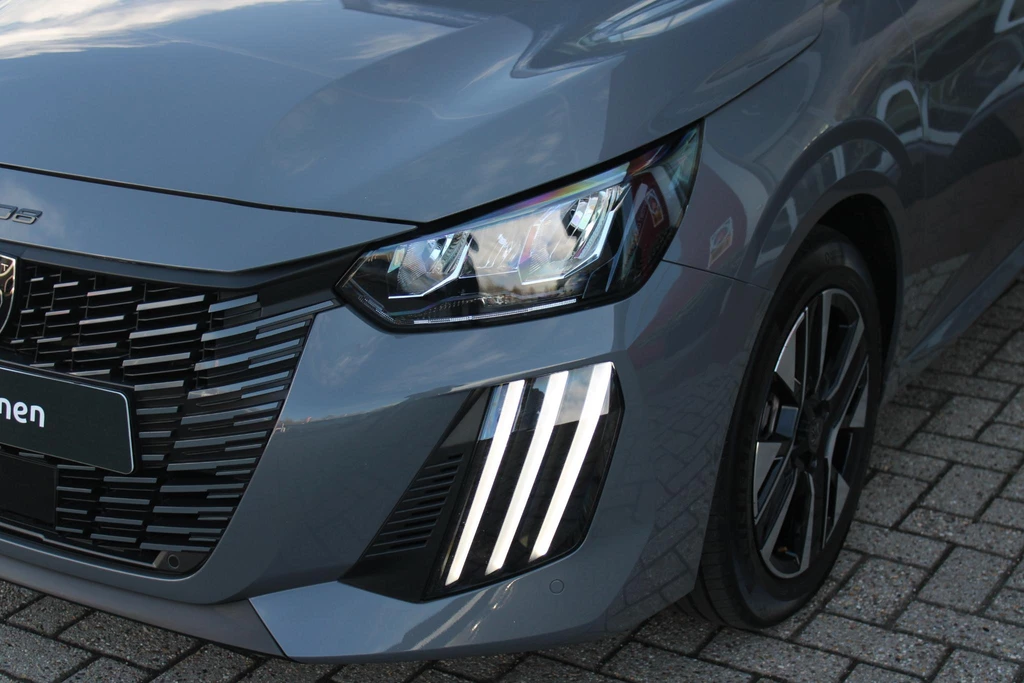 Peugeot 208 – foto 17