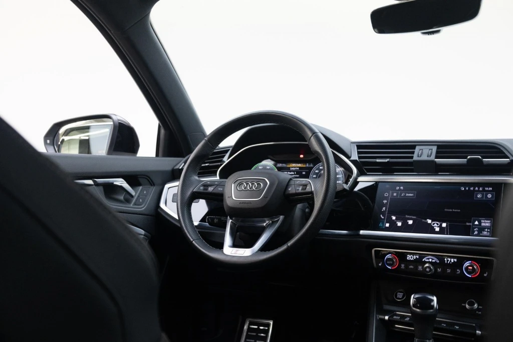 Audi Q3 – foto 15