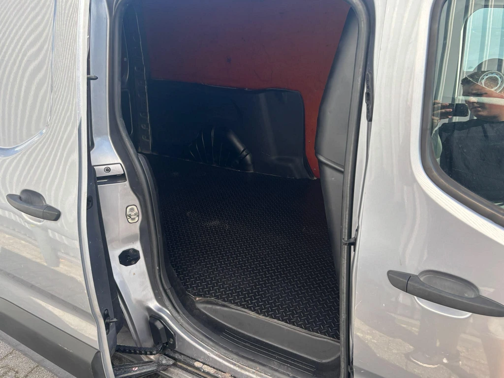 Opel Combo – foto 12