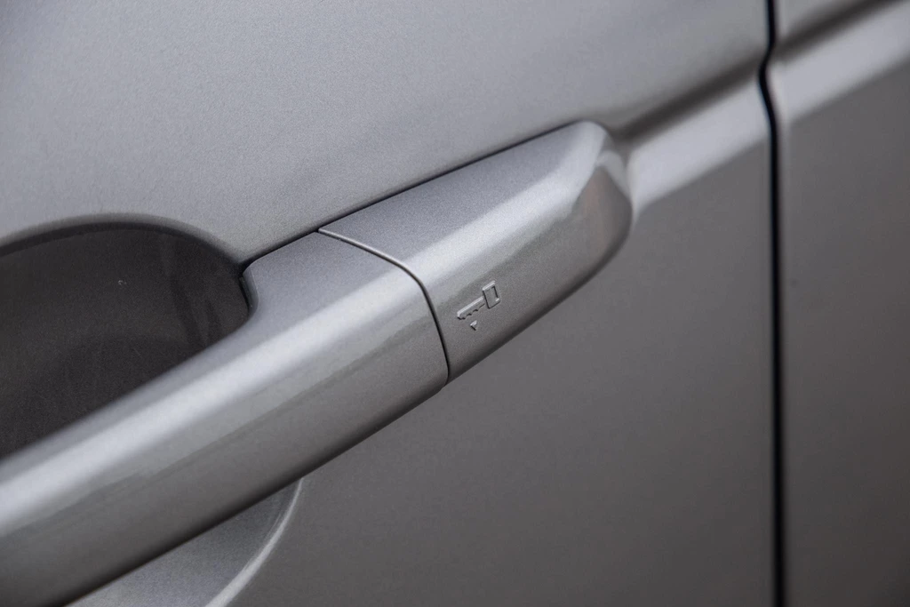 Land Rover Discovery Sport – foto 17