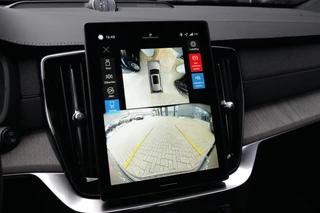 Volvo XC90 – thumbnail 21
