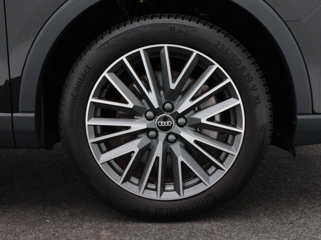 Audi Q3 – foto 12