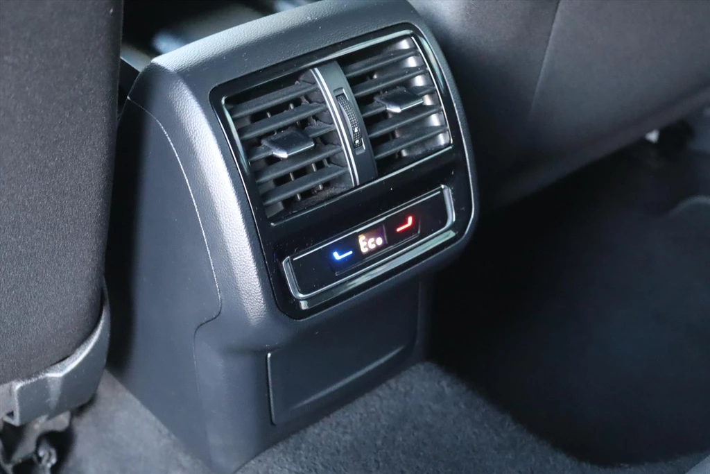 Volkswagen Passat – foto 17